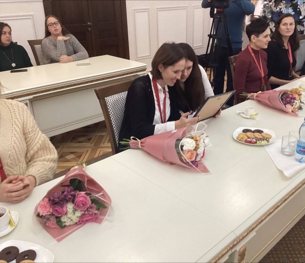 В брестском горисполкоме чествовали женскую волейбольную команду «Прибужье»