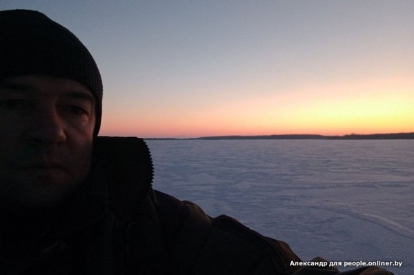 «Два часа шел 300 метров». История рыбака, которому снег отрезал дорогу домой «Два часа шел 300 метров». История рыбака, которому снег отрезал дорогу домой