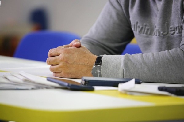 Белорус: «Оформил Mustang на вешалку-льготницу, а она забрала машину себе». Сама же девушка считает иначе