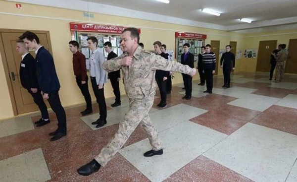 Белорусские школы на 94,5% укомплектованы военруками