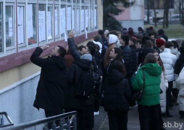 Учитель русского языка и литературы СШ №31 Бреста: ЦЭ как форма проверки знаний абсолютно оправдан Учитель русского языка и литературы СШ №31 Бреста: ЦЭ как форма проверки знаний абсолютно оправдан