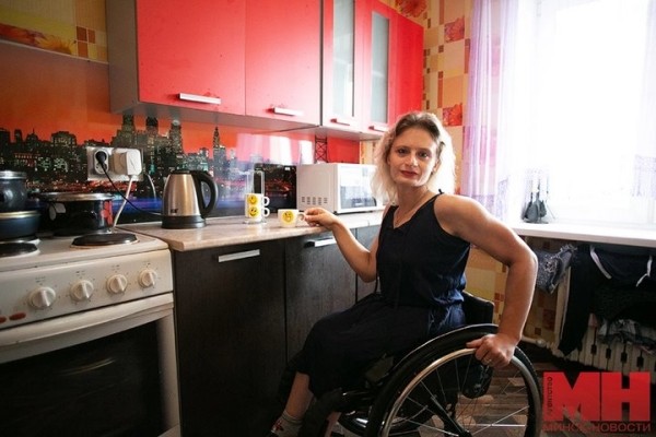 На первом же занятии смогла выжать 55 кг. Как девушка-колясочница стала мастером спорта по пауэрлифтингу На первом же занятии смогла выжать 55 кг. Как девушка-колясочница стала мастером спорта по пауэрлифтингу