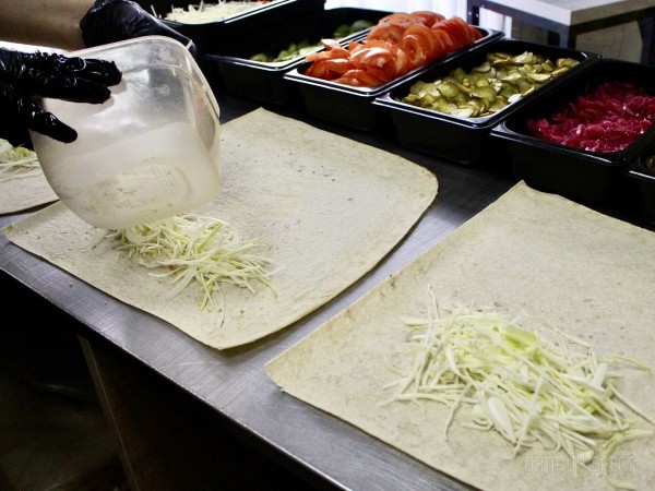 Готовим самую вкусную шаурму вместе с «Кебаб на болоте» в Бресте Готовим самую вкусную шаурму вместе с «Кебаб на болоте» в Бресте