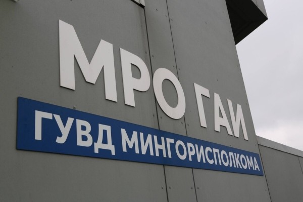 Перекупы-нелегалы выживут, а мелкие автохаусы и ИП — нет? Как участники авторынка оценивают новые правила торговли «бэушкой»