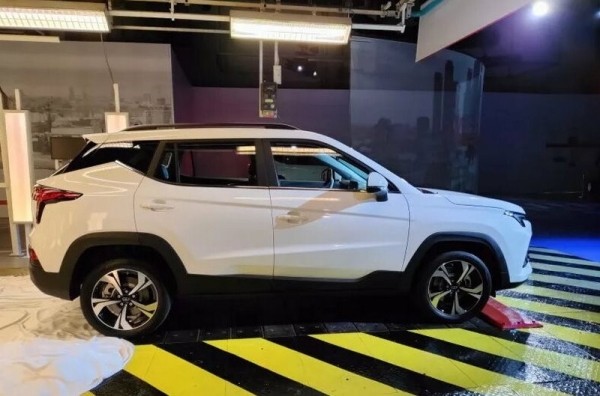 Вот сколько будет стоить первый электрический «Москвич»