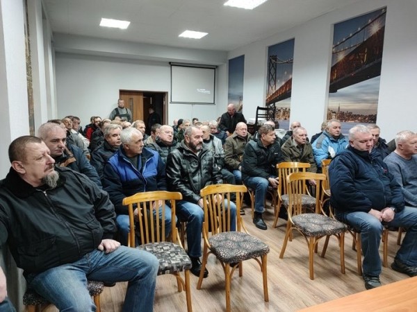 В Бресте сотрудники ГАИ встретились с водителями машин скорой помощи