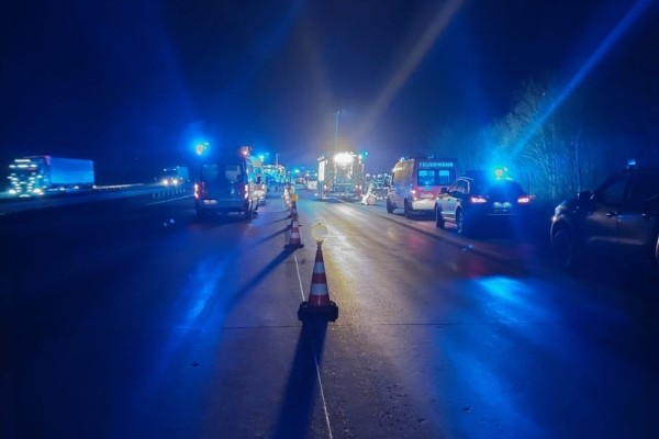 Граждане Беларуси пострадали в ДТП с участием автобуса в Германии