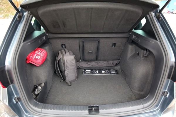 Белорус пригнал на перепродажу Seat Ateca. Хочет выручить 26 900 Белорус пригнал на перепродажу Seat Ateca. Хочет выручить 26 900