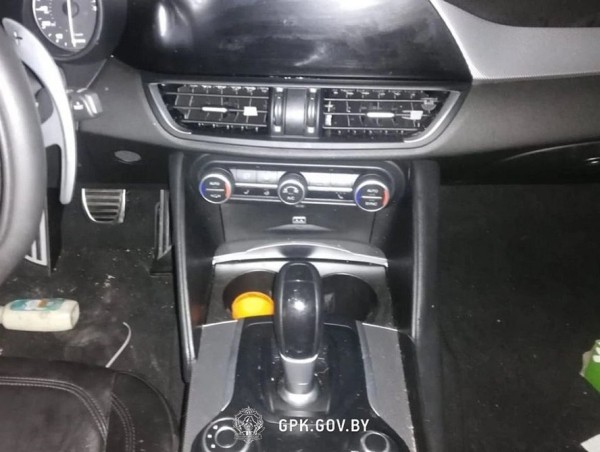 Два случая на границе: в авто на лафете снова нашли запрещенные к провозу вещества Два случая на границе: в авто на лафете снова нашли запрещенные к провозу вещества