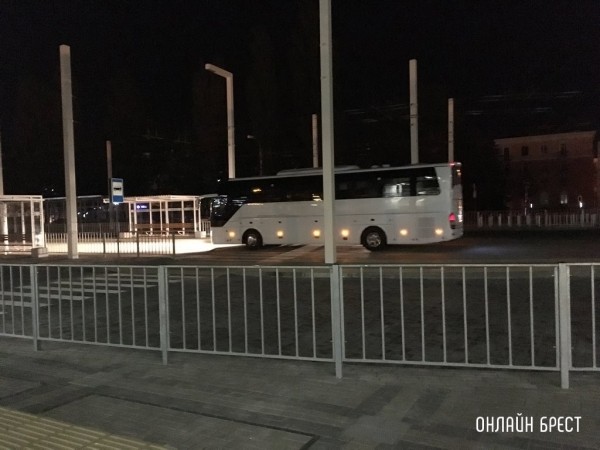 Автобусы из Минска в Варшаву и Вильнюс начнут ежедневно курсировать с марта Автобусы из Минска в Варшаву и Вильнюс начнут ежедневно курсировать с марта