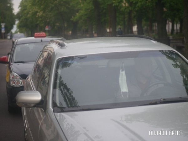 Одну из служб такси в Барановичах ликвидировали по решению суда. Вот почему это произошло