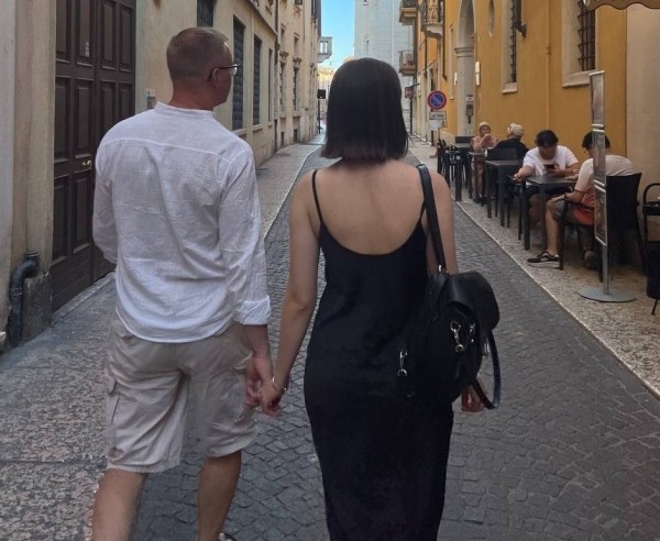 Белорус на Tesla проехал 4 500 км по Европе за $450. Впечатления