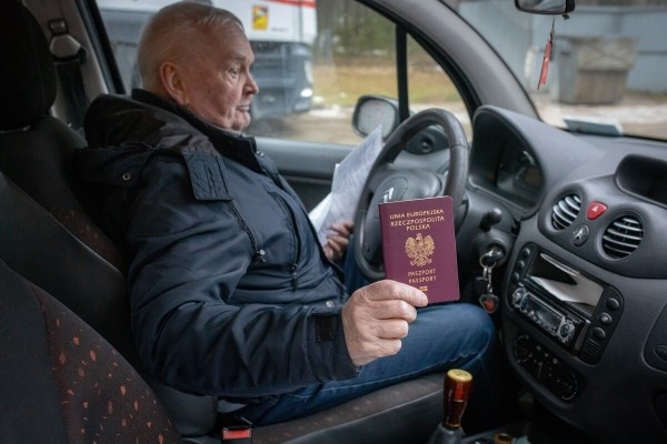 «Раньше возил из Польши моторное масло и запчасти, а теперь что?». Как белорусы отреагировали на закрытие польской границы