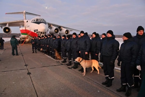 Белорусские спасатели отправились в Турцию на разборы завалов Белорусские спасатели отправились в Турцию на разборы завалов