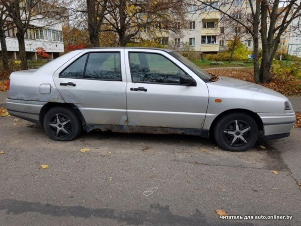 Не быстро, но работает! Белорус «изобрел» способ легально избавить двор от автохлама Не быстро, но работает! Белорус «изобрел» способ легально избавить двор от автохлама
