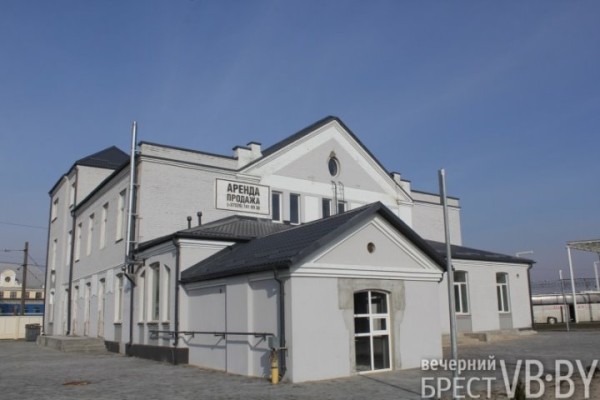 Кирху – под офисы? Что будет дальше с двумя историческими зданиями в центре Бреста? Кирху – под офисы? Что будет дальше с двумя историческими зданиями в центре Бреста?