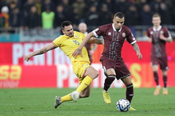 Беларусь проиграла дважды на старте отбора к чемпионату Европы — не побеждаем 15 официальных матчей Беларусь проиграла дважды на старте отбора к чемпионату Европы — не побеждаем 15 официальных матчей