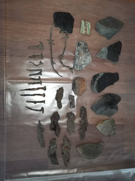 Найдены останки нескольких человек, патроны и монеты - раскопки на валу Брестской крепости Найдены останки нескольких человек, патроны и монеты - раскопки на валу Брестской крепости