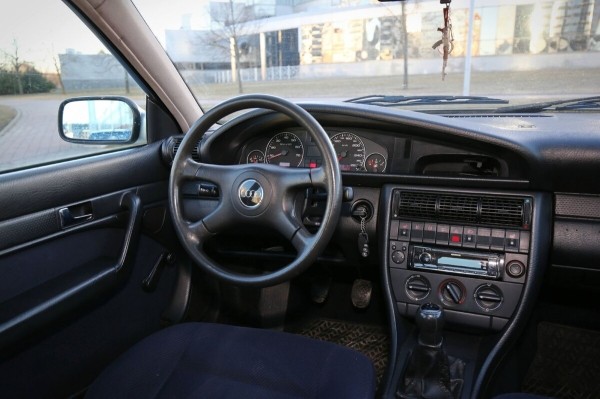 «Купил за $2 250 и горя не знаю!». Белорус о владении Audi 100 (C4) выпуска 1993 года