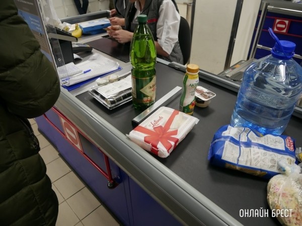 Продажу пива в пластиковых бутылках более 1,5 литра запретят в Беларуси Продажу пива в пластиковых бутылках более 1,5 литра запретят в Беларуси