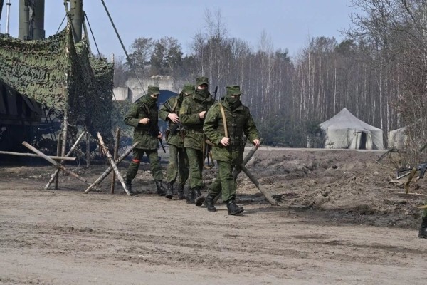 Зенитный ракетный полк в Лунинце заступил на службу