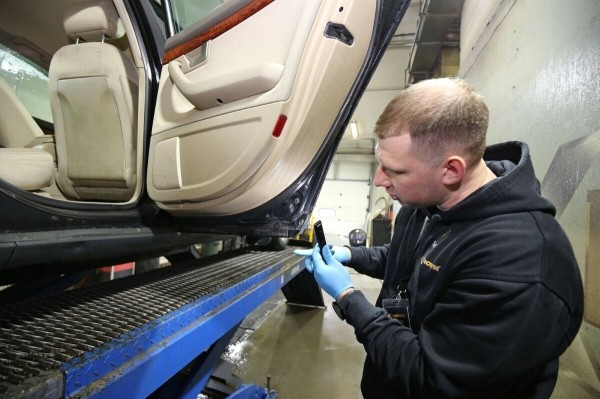 «Когда-то заплатил за машину 8 100 евро, а ей и сносу нет!». Белорус решился показать «живую» Audi A4 (B6) 1.9 TDI