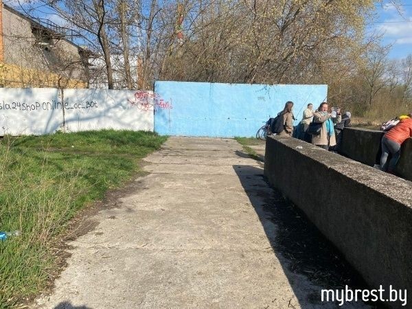 В Бресте продолжат реконструкцию набережной в районе речного порта В Бресте продолжат реконструкцию набережной в районе речного порта