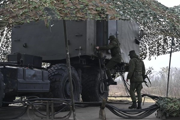 Зенитный ракетный полк в Лунинце заступил на службу