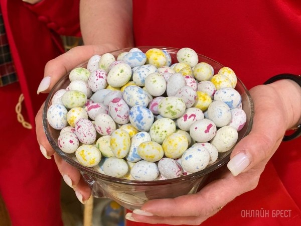 На эту Пасху ваш праздничный стол не будет прежним с тематическими сладостями от фабрики «Красный пищевик» На эту Пасху ваш праздничный стол не будет прежним с тематическими сладостями от фабрики «Красный пищевик»