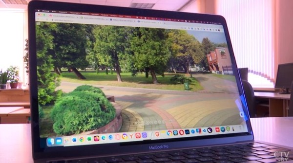 В Кобрине прокладывают турмаршруты с помощью нейросети. Посмотрите, как работает искусственный интеллект