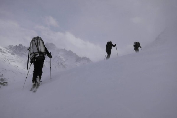 Белорус упал с горы в Альпах, пролетев 100 метров по склону Белорус упал с горы в Альпах, пролетев 100 метров по склону