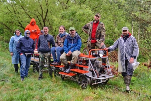 Этот парень из Беларуси зарабатывает на путешествиях по узкоколейкам. Вот как устроен необычный бизнес Этот парень из Беларуси зарабатывает на путешествиях по узкоколейкам. Вот как устроен необычный бизнес