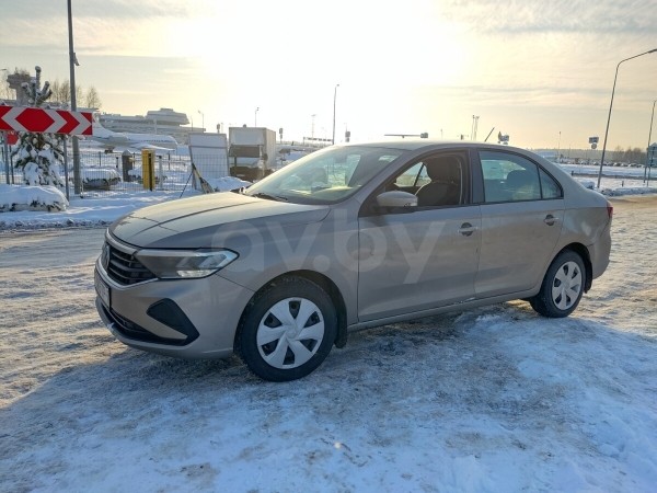Цены сегодня и год назад. Сравнили прайсы популярных VW Passat, Citroen C4 Picasso и Renault Megane Цены сегодня и год назад. Сравнили прайсы популярных VW Passat, Citroen C4 Picasso и Renault Megane