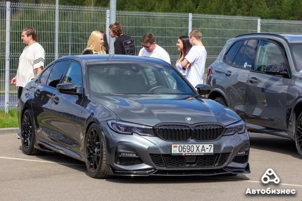 Белорусы «случайно» собрали самый быстрый Largus в мире Белорусы «случайно» собрали самый быстрый Largus в мире