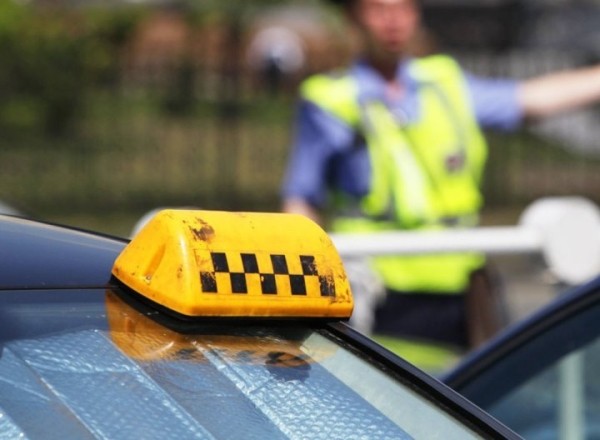 Налоговые органы нашли нарушения в сфере такси в одном из городов Брестской области