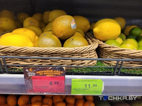 В магазинах появились шоколадные апельсины, но они не всем по карману В магазинах появились шоколадные апельсины, но они не всем по карману