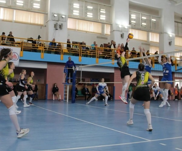 Волейболистки из Бреста вышли в полуфинал женского чемпионата Беларуси Волейболистки из Бреста вышли в полуфинал женского чемпионата Беларуси