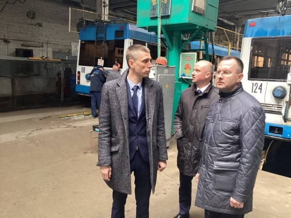 Сергей Лободинский посетил КУП «Брестский общественный транспорт» и ОАО «Брестмаш»