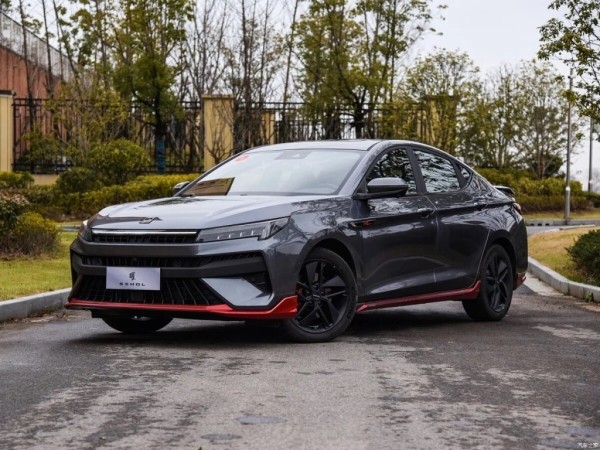 «Москвич» показал первое изображение двух новых моделей «Москвич» показал первое изображение двух новых моделей