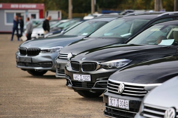 Голая правда от перегонщика авто из Европы: «Перепродал хорошо, если с машины заработал $3 000» Голая правда от перегонщика авто из Европы: «Перепродал хорошо, если с машины заработал $3 000»