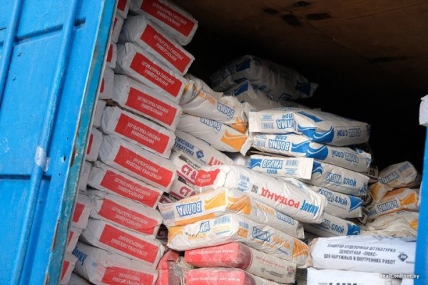 «Милицию они очень боятся». Белорус рассказал о хитрой схеме продавцов стройматериалов «Милицию они очень боятся». Белорус рассказал о хитрой схеме продавцов стройматериалов