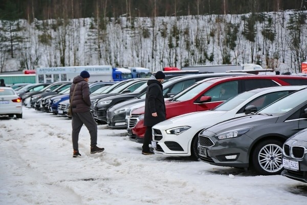 Голая правда от перегонщика авто из Европы: «Перепродал хорошо, если с машины заработал $3 000» Голая правда от перегонщика авто из Европы: «Перепродал хорошо, если с машины заработал $3 000»