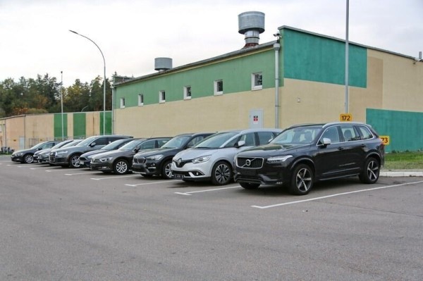 Голая правда от перегонщика авто из Европы: «Перепродал хорошо, если с машины заработал $3 000» Голая правда от перегонщика авто из Европы: «Перепродал хорошо, если с машины заработал $3 000»