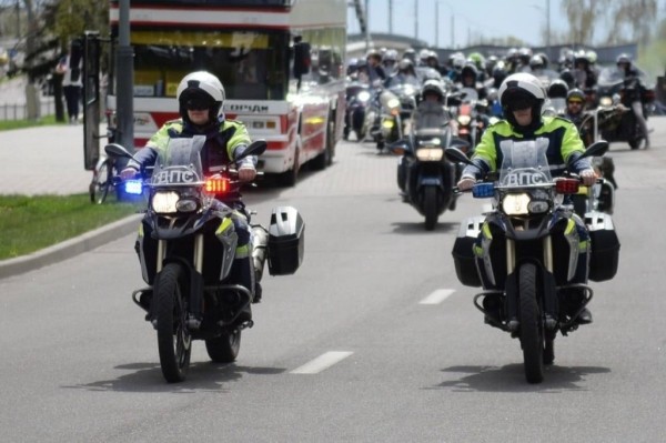 Сегодня в Бресте байкеры открыли мотосезон Сегодня в Бресте байкеры открыли мотосезон