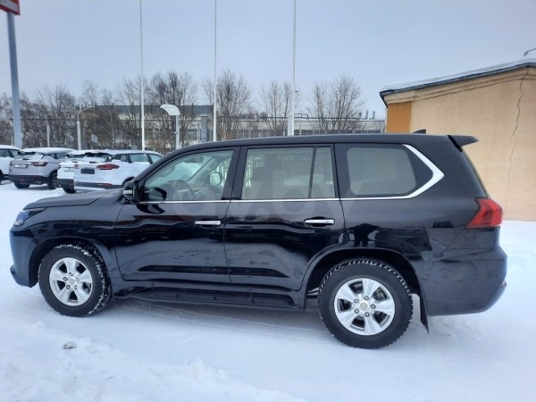 «Решил продать машину, а у неё нашёлся двойник». Белорус три года ездил на Lexus LX, не подозревая об автомобиле-клоне «Решил продать машину, а у неё нашёлся двойник». Белорус три года ездил на Lexus LX, не подозревая об автомобиле-клоне