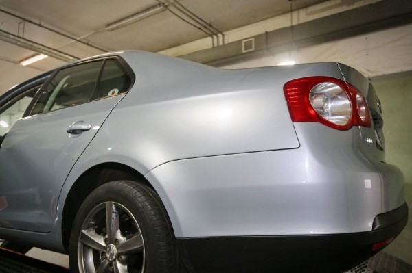 «Брал новым у дилера в 2009 году». Белорус показал VW Jetta 1.9 TDI, который до сих пор обслуживает у «официалов» «Брал новым у дилера в 2009 году». Белорус показал VW Jetta 1.9 TDI, который до сих пор обслуживает у «официалов»