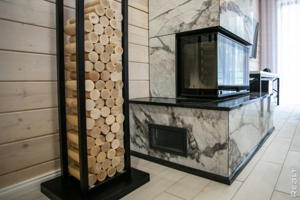 570 долларов за квадрат. Как выглядит и как устроен дом, построенный всего за 4 месяца 570 долларов за квадрат. Как выглядит и как устроен дом, построенный всего за 4 месяца