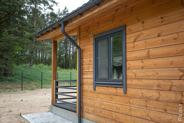 570 долларов за квадрат. Как выглядит и как устроен дом, построенный всего за 4 месяца 570 долларов за квадрат. Как выглядит и как устроен дом, построенный всего за 4 месяца