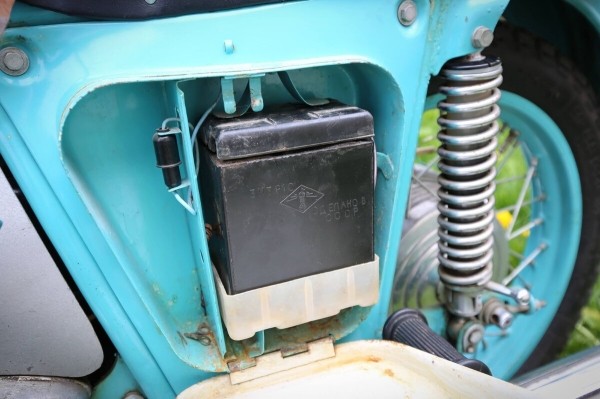 Тот самый ИЖ из коробки! Как внуки за бесценок распродали дедушкино наследство Тот самый ИЖ из коробки! Как внуки за бесценок распродали дедушкино наследство