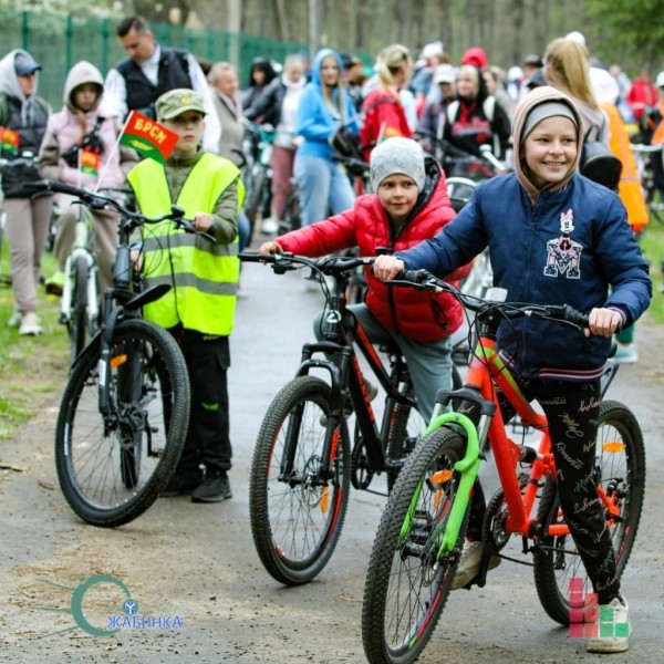 В Жабинке прошел велопробег, посвященный Празднику труда В Жабинке прошел велопробег, посвященный Празднику труда